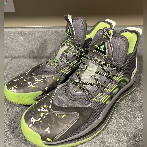 Adidas pro boost basketball shoe - Picture 5 of 6